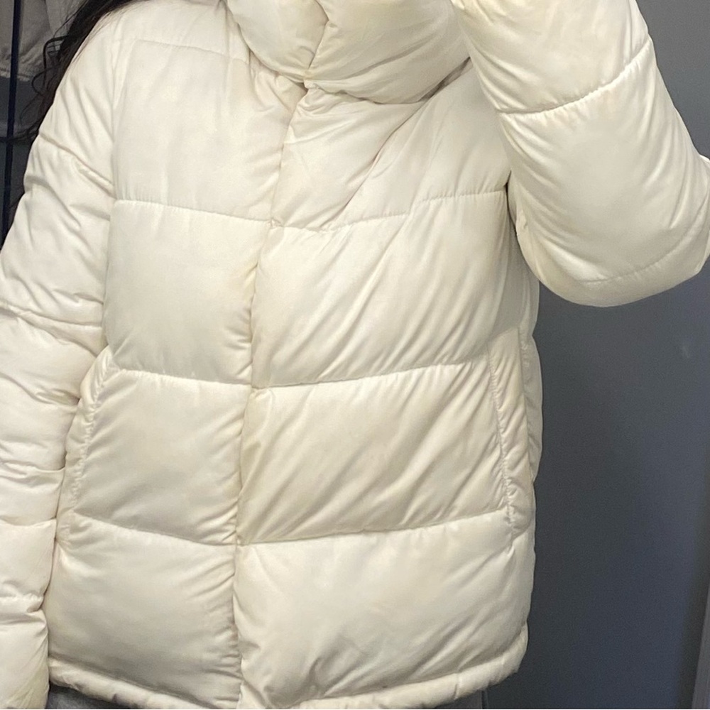 Stradivarius Off-White Puffer Jacket